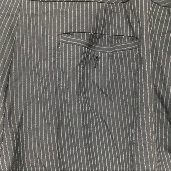 Michael Kors Women's Pants Slacks Black Pin Stripe SZ 18W Dress Pants - Picture 4 of 7